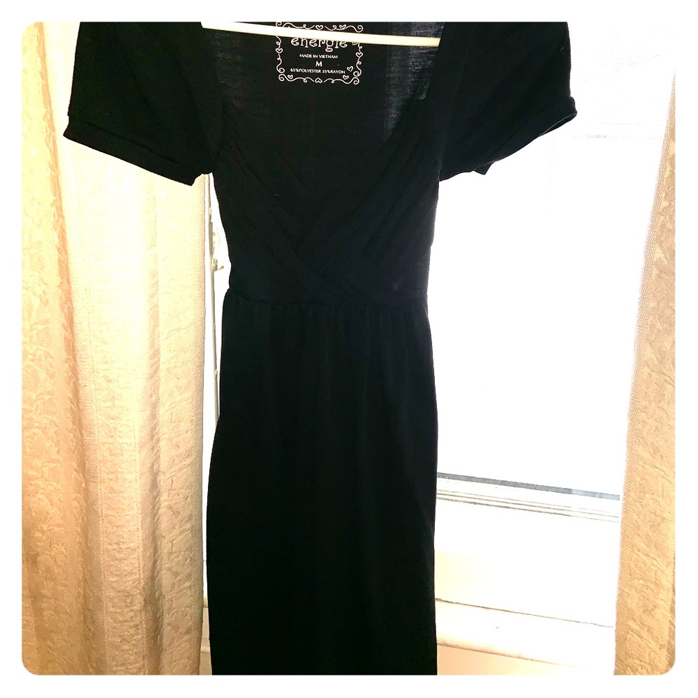 Black long shirt with detail at bust tie around